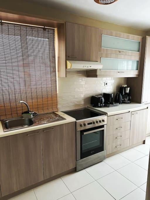 Filoxenia City Apartment 자킨토스 타운 외부 사진