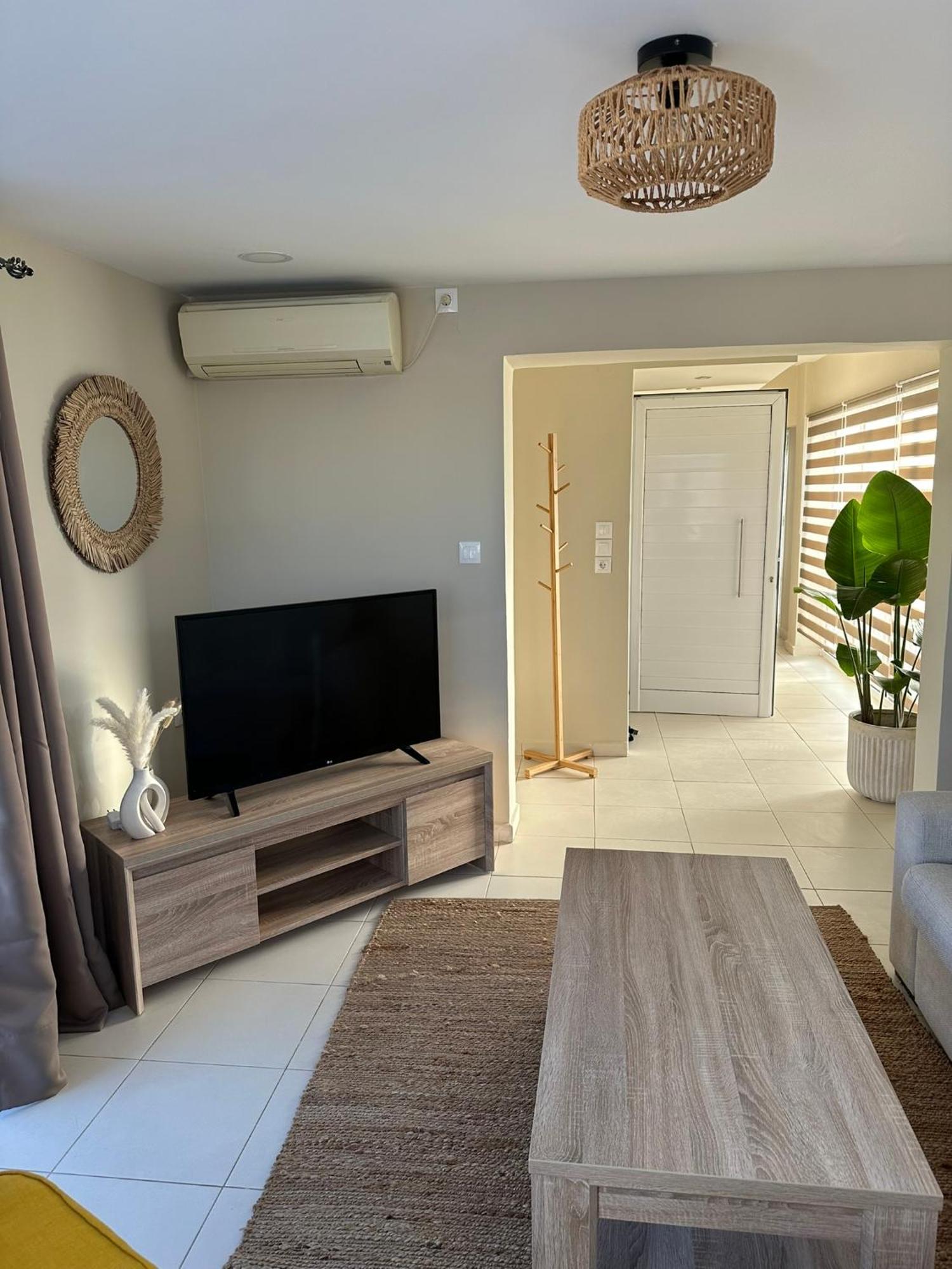 Filoxenia City Apartment 자킨토스 타운 외부 사진
